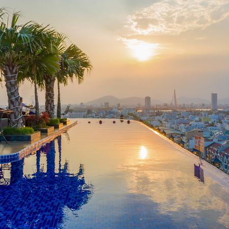 Sea Queen Hotel Дананг Экстерьер фото