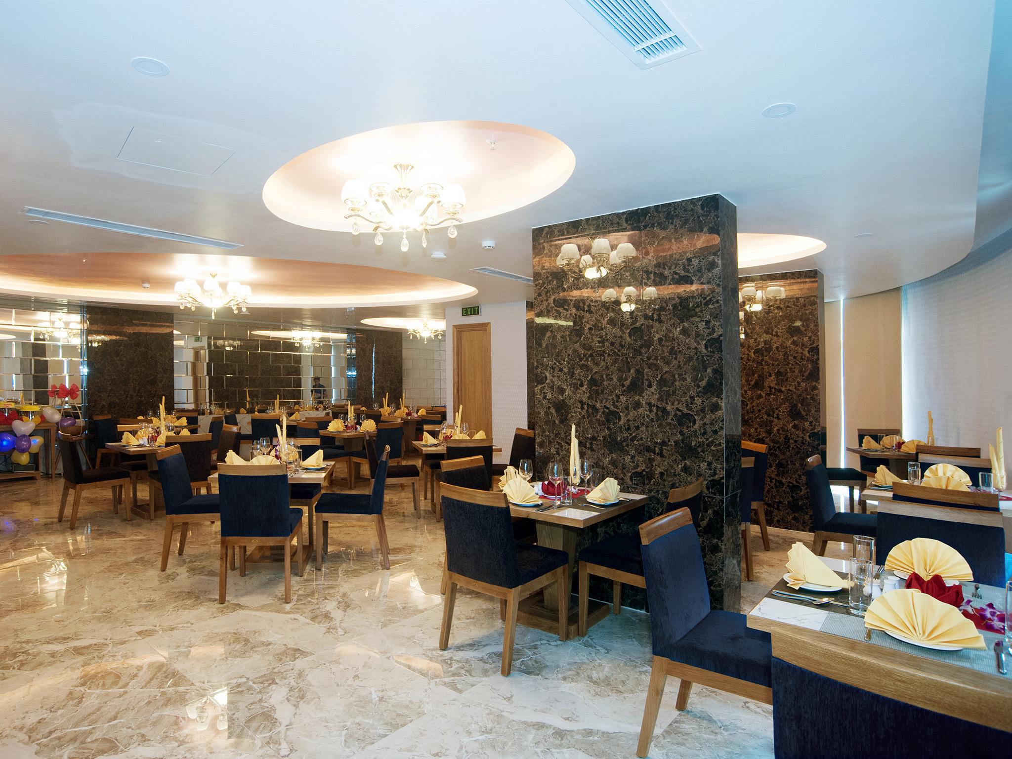 Sea Queen Hotel Дананг Экстерьер фото