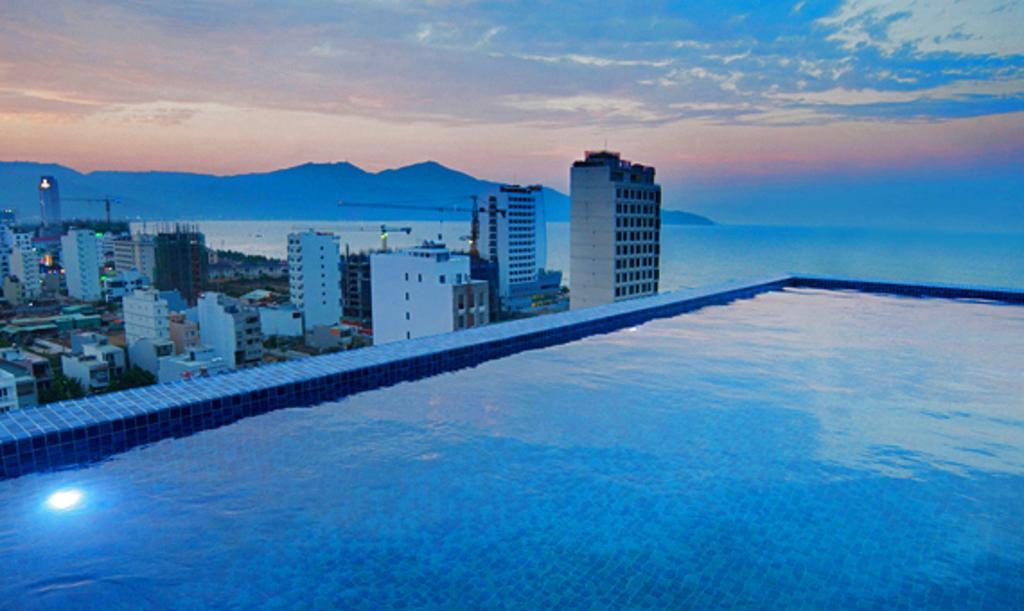 Sea Queen Hotel Дананг Экстерьер фото