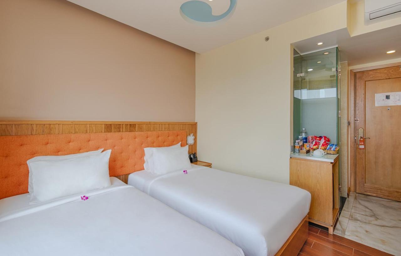 Sea Queen Hotel Дананг Экстерьер фото