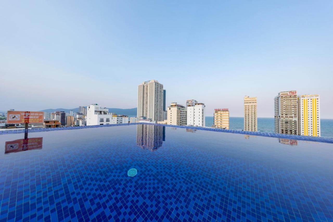 Sea Queen Hotel Дананг Экстерьер фото